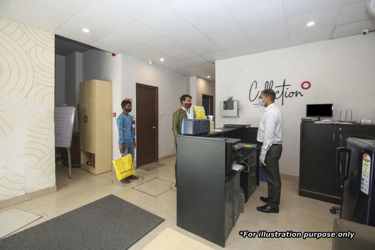 Oyo 81168 Collection O Dwarka Mor New Delhi Exteriör bild